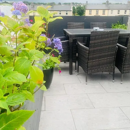 Station House Ballina (Mayo)