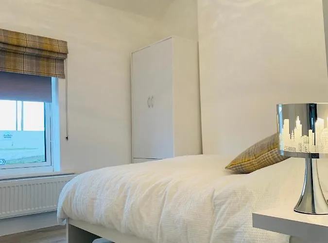 Semesterbostad Station House