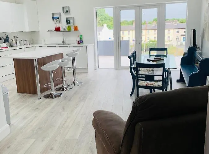 Semesterbostad Station House Ballina (Mayo)