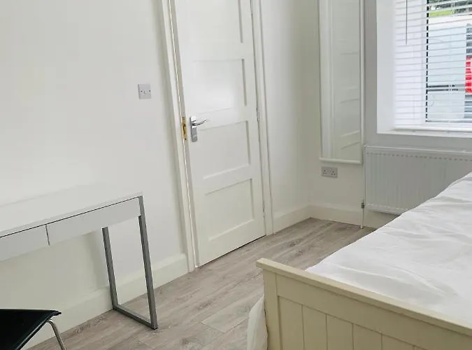 Semesterbostad Station House